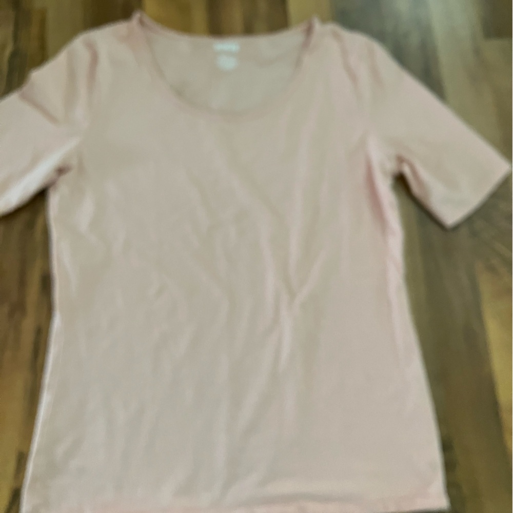 Duluth Trading Co Pale Peach Scoop Neck Tee